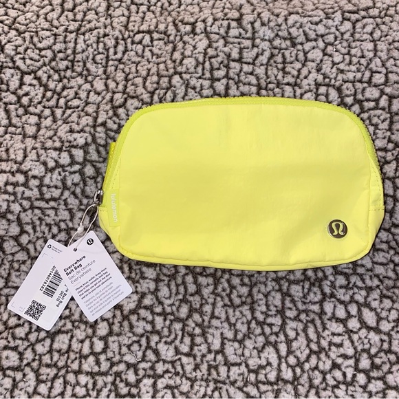 lululemon athletica Bags Lululemon Everywhere Belt Bag Electric